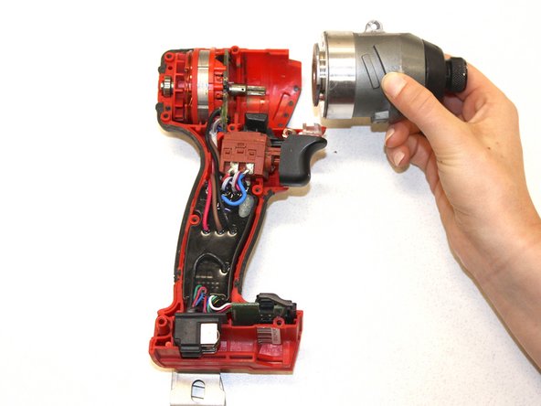 Milwaukee Hex Impact Driver 2753-20 Gear Case Replacement: crwdns2935265:04crwdnd2935265:02crwdnd2935265:02crwdne2935265:0