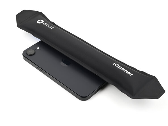 iPhone 16e Battery Replacement