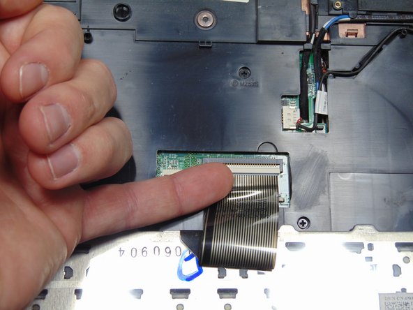 Dell Studio 1555 Keyboard Replacement: crwdns2935265:08crwdnd2935265:02crwdnd2935265:03crwdne2935265:0