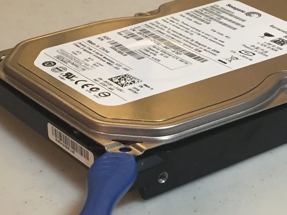 How To Open A Desktop Hard Drive: stap 0, afbeelding 2 van 2