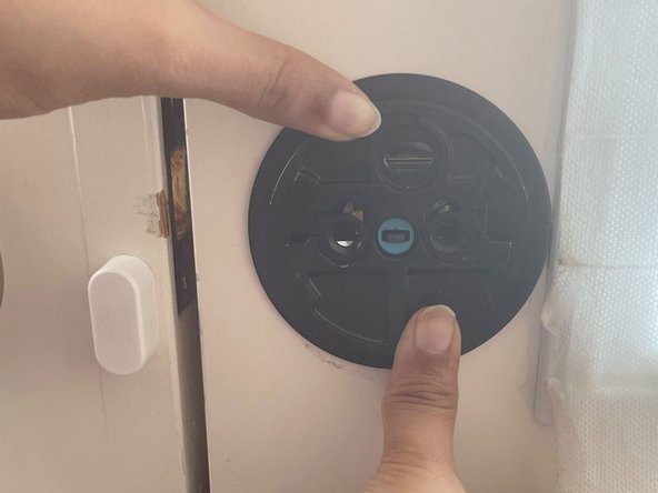 How to Replace a Manual Door Lock With An August (4th Gen.) Smart Lock: 步骤 4 中的图像 2，2