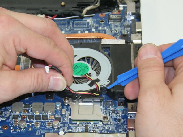 Sony Vaio SVE15112FXS Fan Replacement: crwdns2935265:012crwdnd2935265:02crwdnd2935265:02crwdne2935265:0
