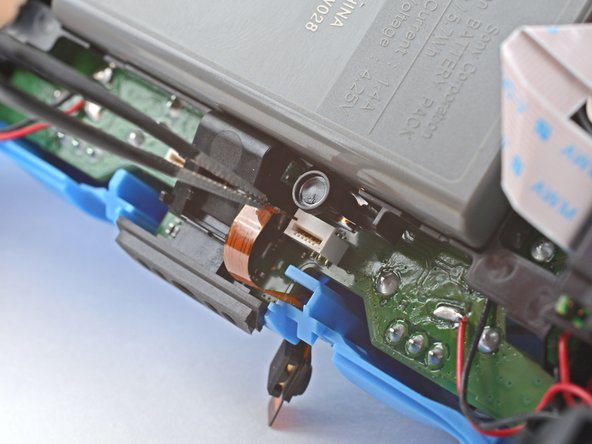 DualSense Controller v2 Microphone Replacement: crwdns2935265:015crwdnd2935265:02crwdnd2935265:02crwdne2935265:0