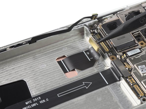 Huawei P40 Pro Screen Replacement, Disconnect the display flex cable: step 23, image 2 of 3