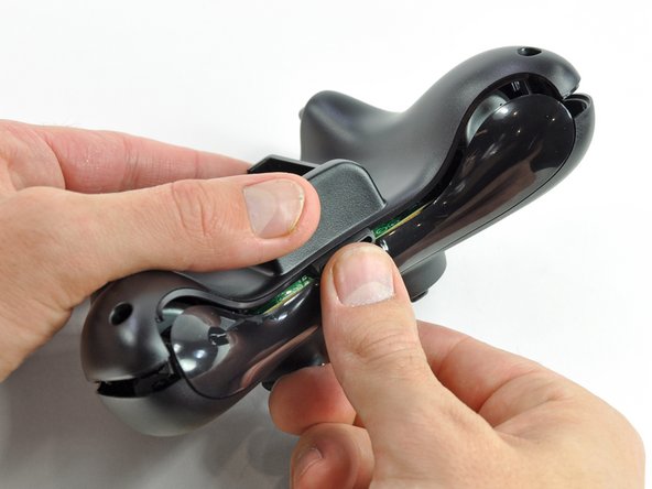 Xbox 360 Wireless Controller battery holder spring Replacement: step 6, image 1 of 2