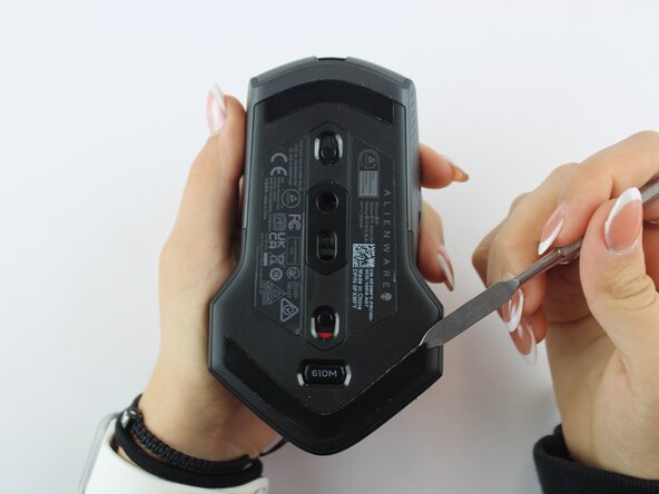 Alienware AW610M Mouse Feet Replacement: step 2, image 1 of 2