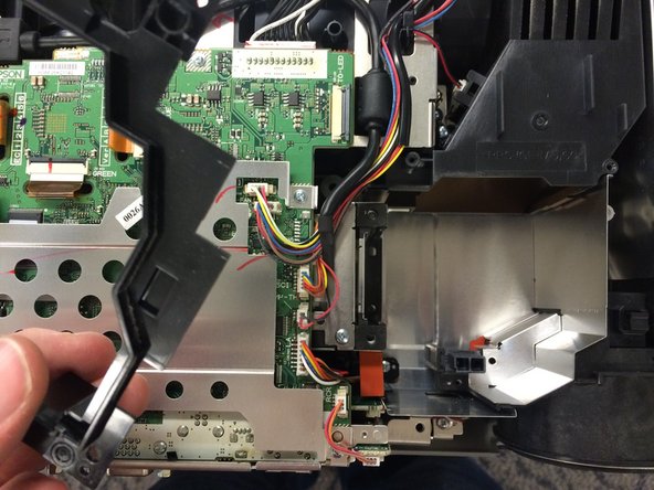 Epson Powerlite 915W Projector Lamp Ballast Replacement, Remove Lamp Area Bezel: crwdns2935265:05crwdnd2935265:02crwdnd2935265:02crwdne2935265:0