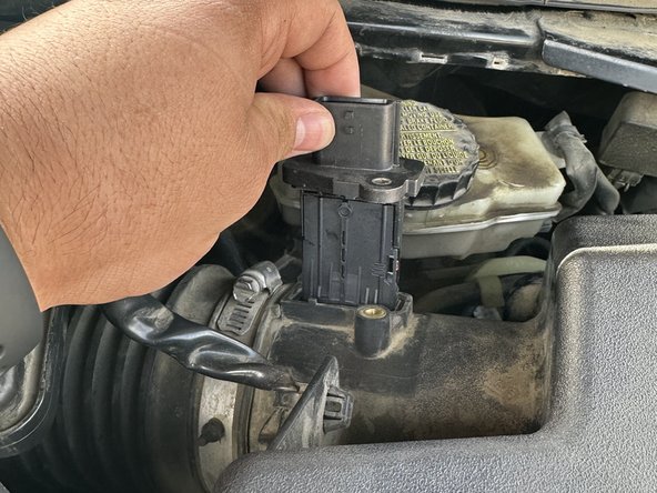 2015 Nissan Altima Mass Air Flow Sensor Replacement: crwdns2935265:010crwdnd2935265:02crwdnd2935265:03crwdne2935265:0