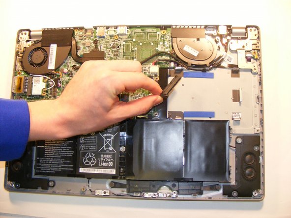 Acer Aspire M5-583P-9688 Hard Drive Replacement: crwdns2935265:03crwdnd2935265:02crwdnd2935265:02crwdne2935265:0