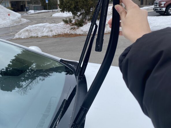 2014 Toyota Camry Windshield Wipers Replacement, Windshield Wipers: crwdns2935265:01crwdnd2935265:02crwdnd2935265:03crwdne2935265:0