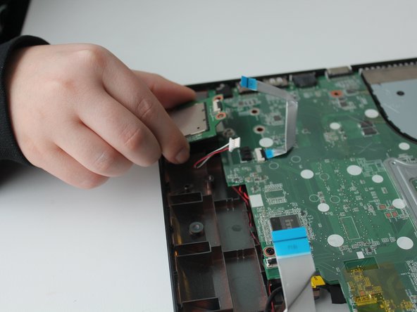 HP 15-d076nr Charge Port Replacement: crwdns2935265:021crwdnd2935265:02crwdnd2935265:02crwdne2935265:0