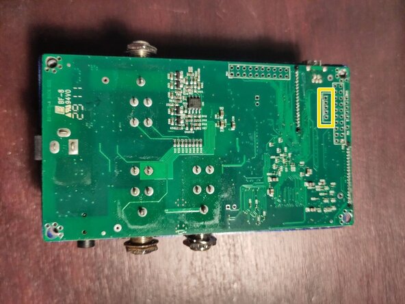 Rewriting corrupted firmware on Digitech JamMan Solo, Take a look at the board: crwdns2935265:04crwdnd2935265:02crwdnd2935265:03crwdne2935265:0