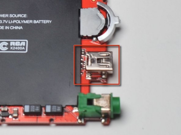 RCA Lyra X2400 USB port replacement, USB in/out: crwdns2935265:05crwdnd2935265:02crwdnd2935265:02crwdne2935265:0