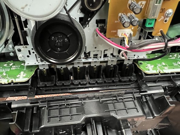 Sony CFD-S70 Disassembly, Pulling the front tabs: crwdns2935265:09crwdnd2935265:02crwdnd2935265:02crwdne2935265:0