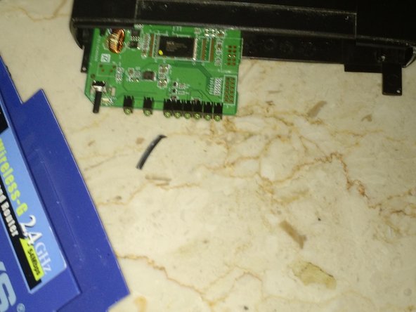 Linksys WRT54GL Teardown: crwdns2935265:05crwdnd2935265:02crwdnd2935265:02crwdne2935265:0