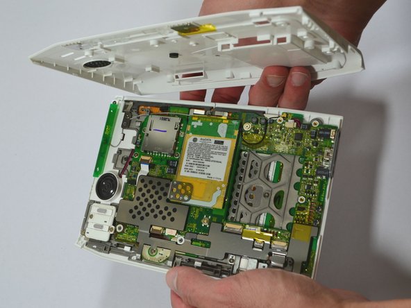 Kindle 1st Generation ON/OFF Power and Wifi Switches Replacement: passo 4, immagine 2 di 2