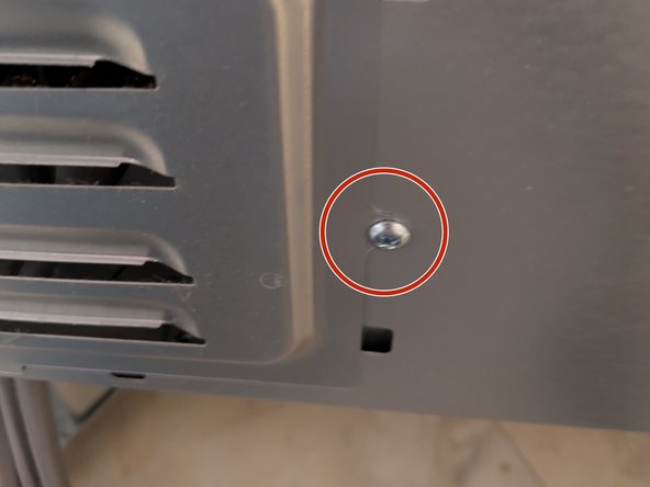 Samsung Induction Cooktop NE63B8211SS Right Power Inverter Replacement, Remove the backing and back screws: crwdns2935265:03crwdnd2935265:02crwdnd2935265:03crwdne2935265:0