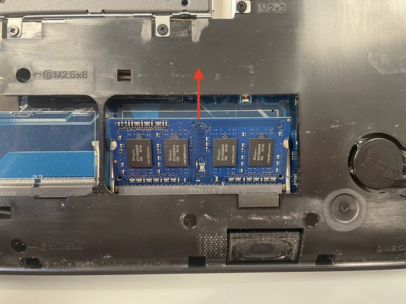 Dell Latitude E5540 Disassembly, Removing the RAM: crwdns2935265:03crwdnd2935265:02crwdnd2935265:03crwdne2935265:0
