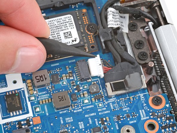 HP EliteBook 845 G7 Power Port Replacement, Disconnect the power connector cable: crwdns2935265:08crwdnd2935265:03crwdnd2935265:03crwdne2935265:0