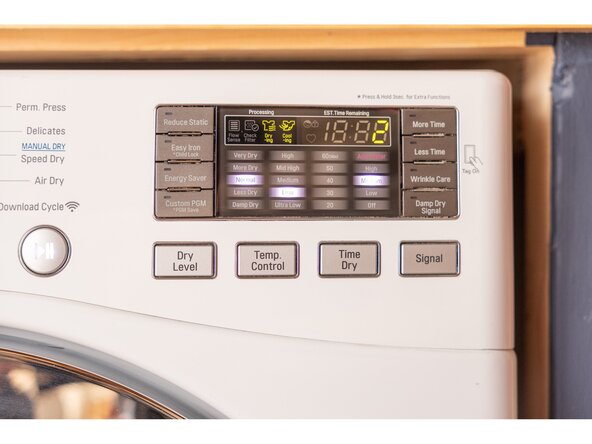 How to Wash a Waterproof Jacket, Set the washing machine: crwdns2935265:05crwdnd2935265:01crwdnd2935265:02crwdne2935265:0