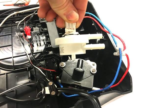 Ninja Coffee Bar® Single-Serve System Water Regulating Valve Replacement: crwdns2935265:03crwdnd2935265:02crwdnd2935265:02crwdne2935265:0