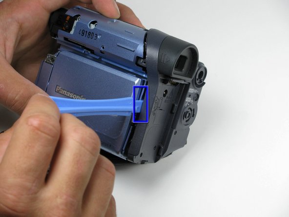 Panasonic PV-GS9 LCD panel replacement: crwdns2935265:011crwdnd2935265:02crwdnd2935265:03crwdne2935265:0