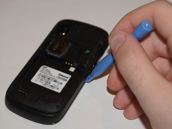 Samsung Solstice Rear Facing Camera Replacement, Removing the plastic mid-frame: crwdns2935265:06crwdnd2935265:02crwdnd2935265:03crwdne2935265:0