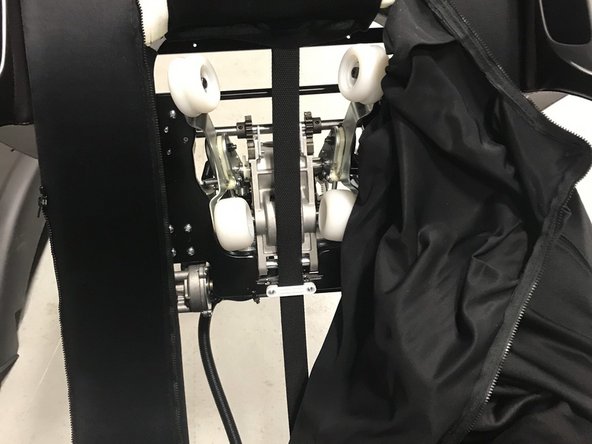 3D Mechanism Replacement: 步骤 6 中的图像 1，2