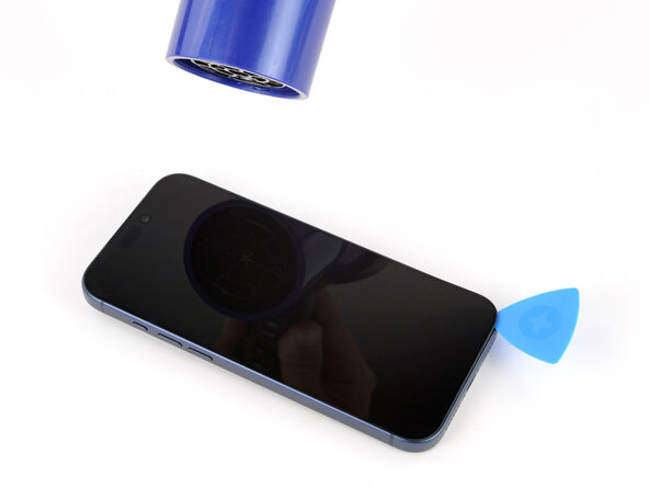 iPhone 17 Pro Battery Replacement, Heat the right edge: crwdns2935265:012crwdnd2935265:03crwdnd2935265:03crwdne2935265:0