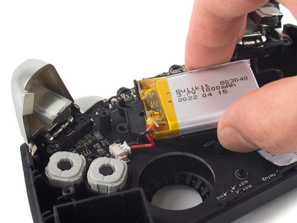 GuliKit KingKong 2 Pro Battery Replacement, Free the battery frame: crwdns2935265:015crwdnd2935265:03crwdnd2935265:03crwdne2935265:0