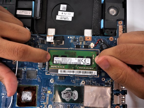 Asus Q524U RAM Replacement: crwdns2935265:05crwdnd2935265:02crwdnd2935265:03crwdne2935265:0