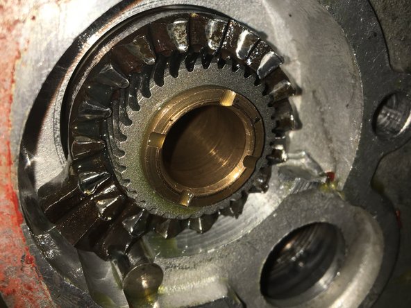 AJS/Matchless Lightweight Gearbox Overhaul, Reassemble the kickstart mechanism: crwdns2935265:019crwdnd2935265:03crwdnd2935265:03crwdne2935265:0