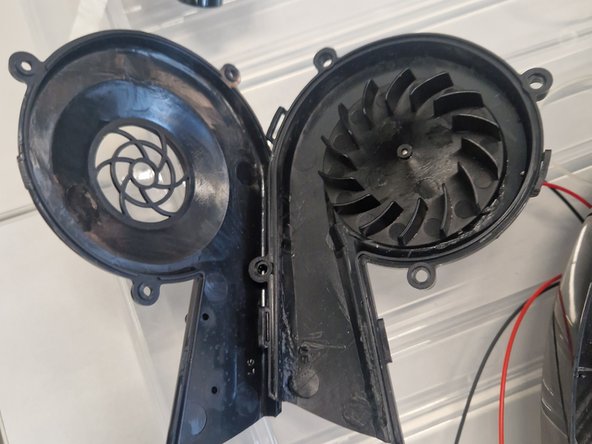 YT-88 Automatic Intelligent Sweeping Robot Full Disassembly, Tearing down the Impeller: crwdns2935265:016crwdnd2935265:03crwdnd2935265:03crwdne2935265:0