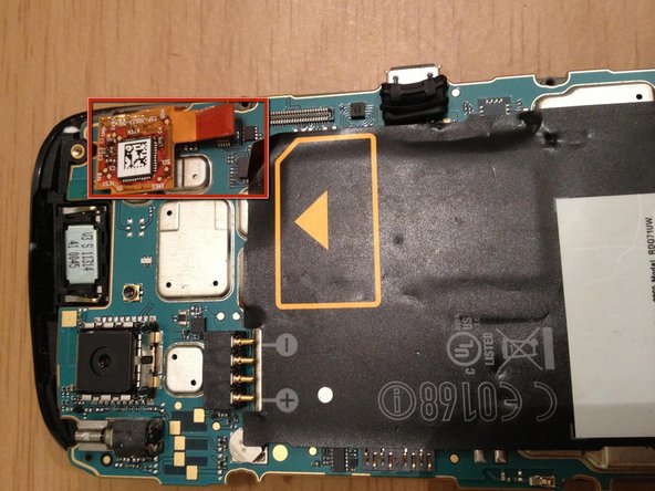 BlackBerry Torch 9860 Handset Disassembly: crwdns2935265:05crwdnd2935265:02crwdnd2935265:03crwdne2935265:0