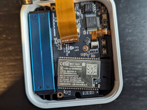 Disassembling Qingping Air Monitor Lite CGDN1, Disconnect screen: crwdns2935265:03crwdnd2935265:03crwdnd2935265:03crwdne2935265:0