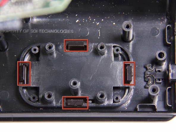 iHome iH27B Left Control Button Replacement: crwdns2935265:011crwdnd2935265:02crwdnd2935265:02crwdne2935265:0
