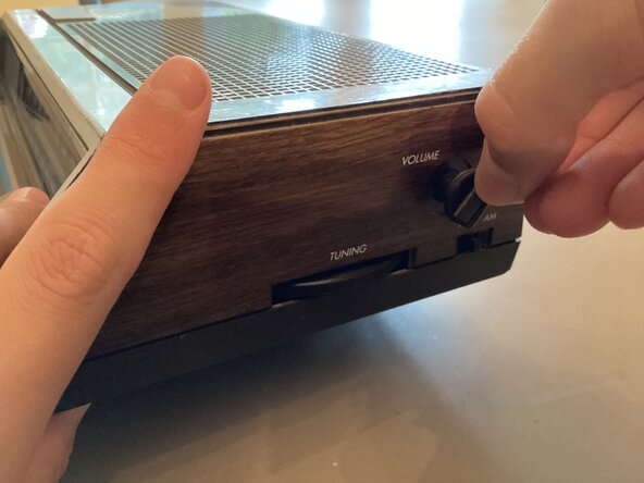 1976 General Electric Clock Radio Teardown: crwdns2935265:03crwdnd2935265:02crwdnd2935265:03crwdne2935265:0