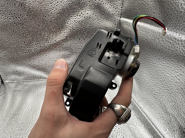 eufy RoboVac 11 Wheel and Wheel Motor Replacement: crwdns2935265:08crwdnd2935265:03crwdnd2935265:03crwdne2935265:0