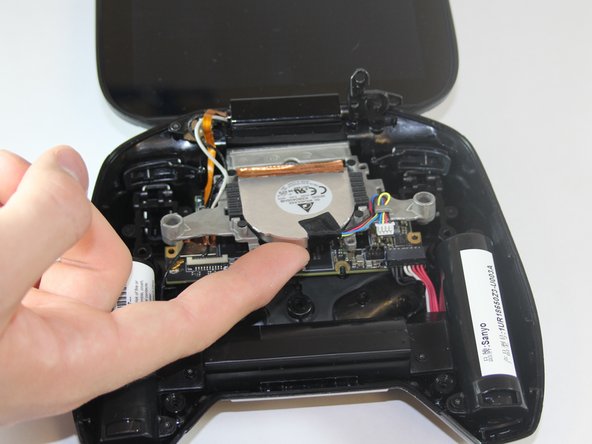 Nvidia Shield Joystick Replacement, Removing Fan: crwdns2935265:05crwdnd2935265:03crwdnd2935265:03crwdne2935265:0