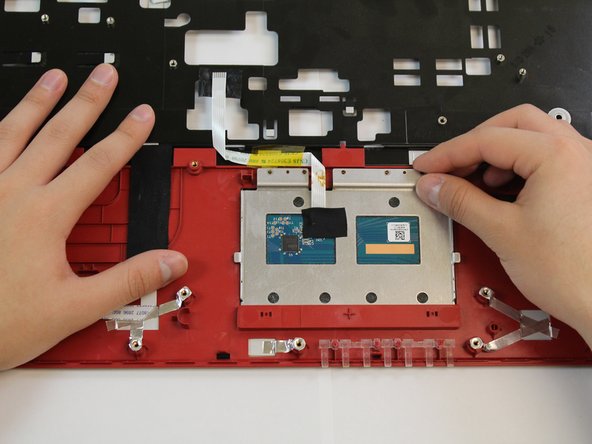 MSI GE70 2PE Apache Pro Touchpad Replacement: crwdns2935265:016crwdnd2935265:02crwdnd2935265:03crwdne2935265:0