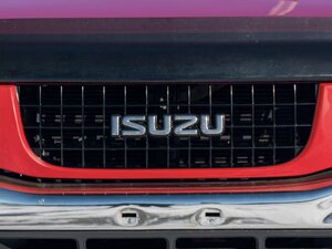 Isuzu