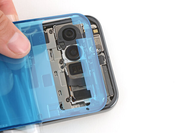 Google Pixel 10 Pro XL USB‑C Board Replacement, Install the back glass adhesive: 42 단계, 이미지 3개 중 1개