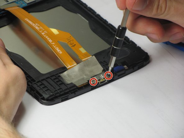 LG G Pad F 7.0 Charging Port  Replacement: crwdns2935265:05crwdnd2935265:02crwdnd2935265:02crwdne2935265:0