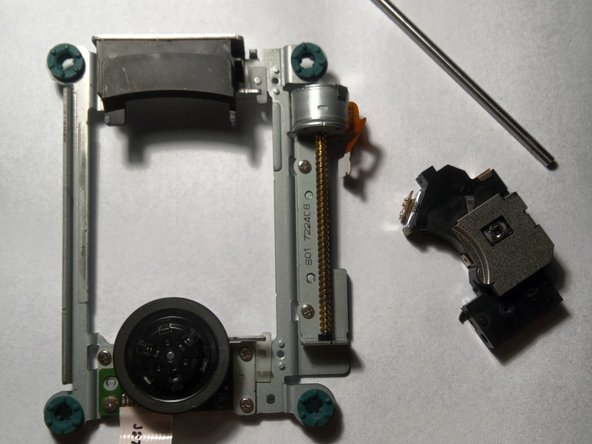 Sony Playstation 2 SCPH-77004 Laser Replacement, Removing the Laser Unit: crwdns2935265:014crwdnd2935265:02crwdnd2935265:02crwdne2935265:0