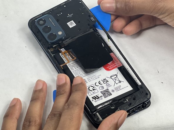 OnePlus Nord N200 Front-Facing Camera Replacement: crwdns2935265:06crwdnd2935265:03crwdnd2935265:03crwdne2935265:0