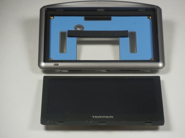 TomTom One XL Screen Replacement: crwdns2935265:07crwdnd2935265:03crwdnd2935265:03crwdne2935265:0