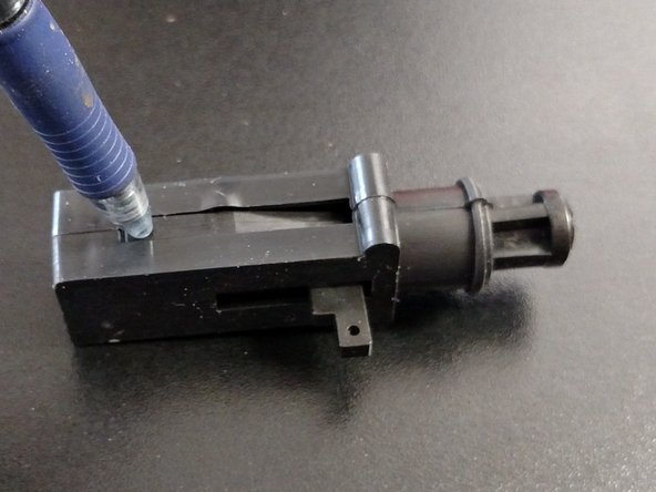Pet Treat Launcher Teardown: step 5, image 3 of 3