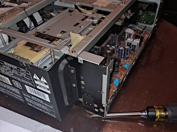 Pioneer DVL-V888 Laserdisc Player Rubber Belt Replacement: crwdns2935265:05crwdnd2935265:02crwdnd2935265:02crwdne2935265:0