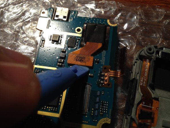 Samsung Galaxy Ace Teardown: step 5, image 3 of 3