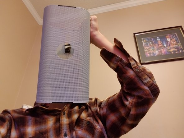 Brookstone Big Blue Party/360 Speaker Battery Replacement, Remove the grill: crwdns2935265:011crwdnd2935265:03crwdnd2935265:03crwdne2935265:0